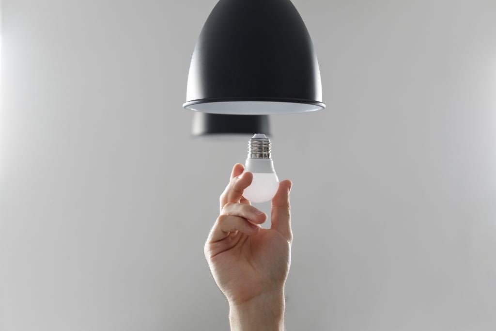What is a Bulb Socket? - TEKLED UK