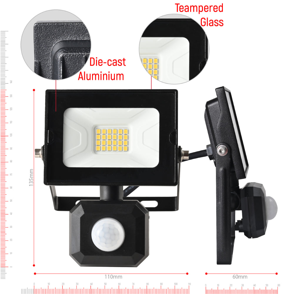 Shows size of 10w apollo flood light