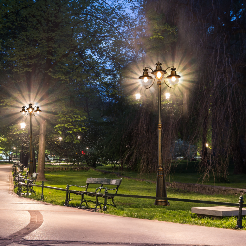 Artu Outdoor Garden Pathway Lamp Post Top 3 Light Black With Golden