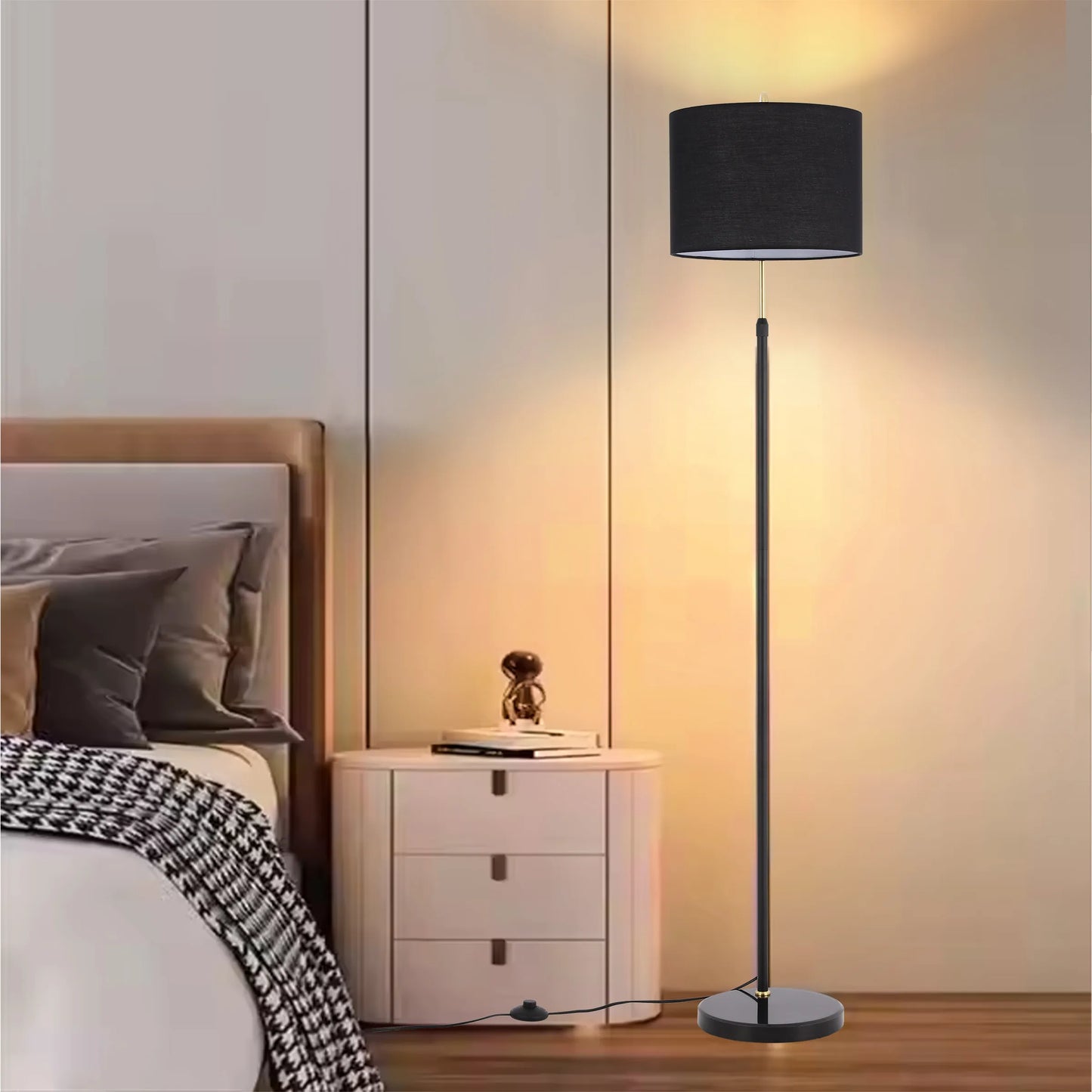 Black and Gold Floor Lamp – E27 Fitting, 1530mm Height, Dimmable