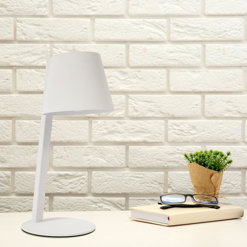 Solar-Powered Portable Outdoor LED Table Lamp