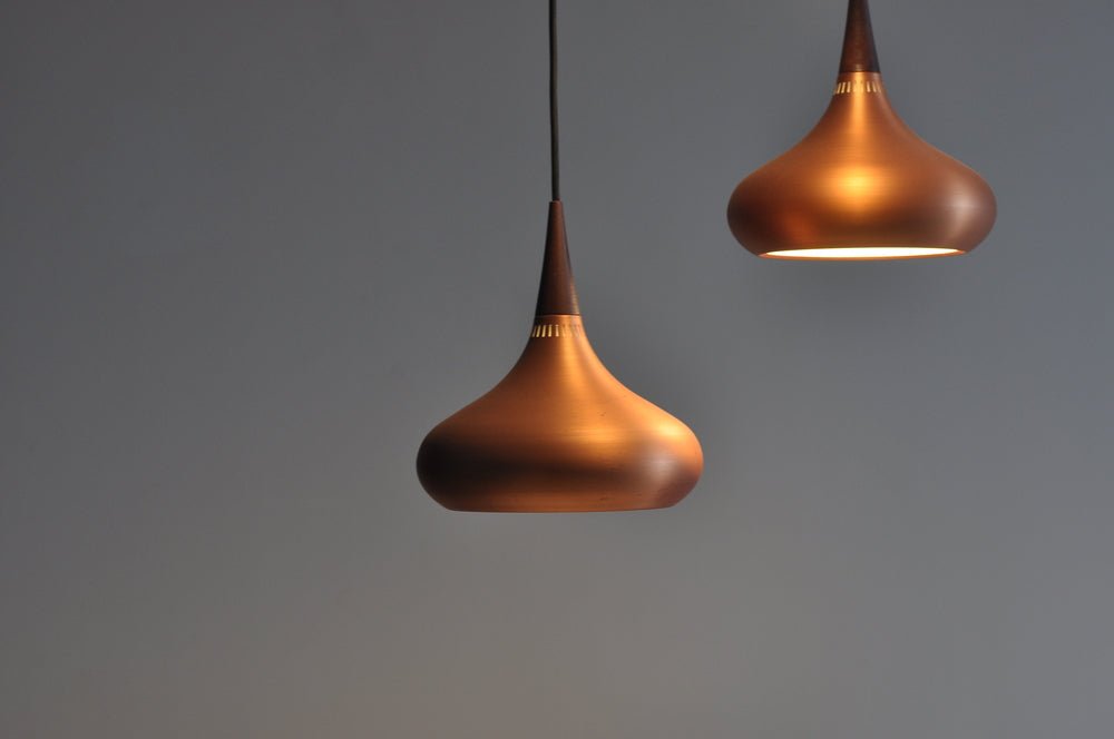 Mastering the Art of Hanging Lights: Selection, Installation, and Maintenance - TEKLED UK