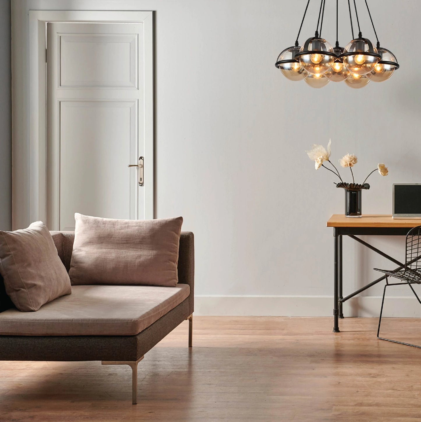 Amber Globe Glasses Daisy Modern Ceiling Light 7xE27 Fittings