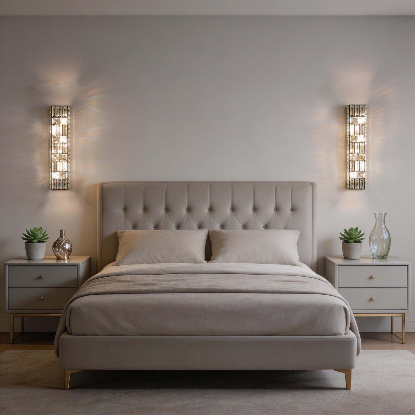 Premium Gold Geometric Crystal Wall Sconce, E14 Dimmable
