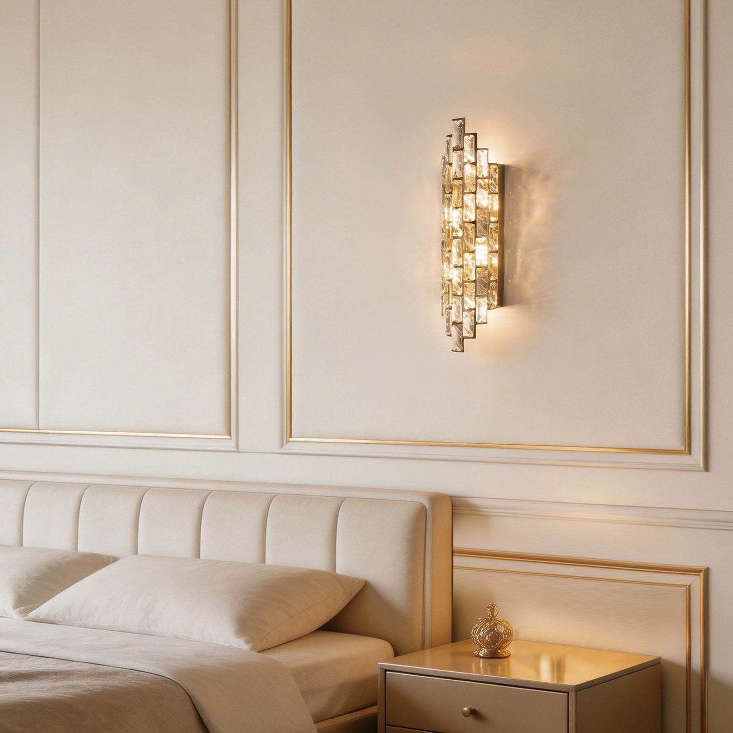 Premium Gold Tiered Crystal Wall Sconce, E14 Dimmable