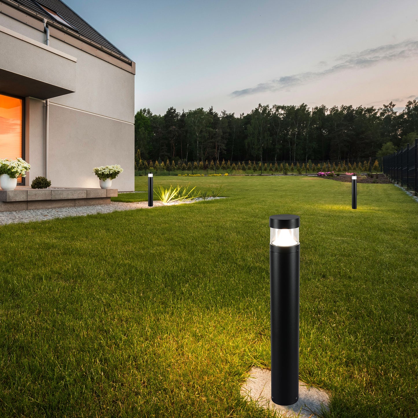 10W Modern Black LED Bollard Garden Light, 800mm, 3CCT Selectable IP65