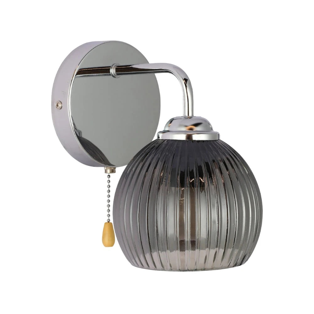 Reeded Glass Wall Light with Pull Down Switch E27 Fitting 2