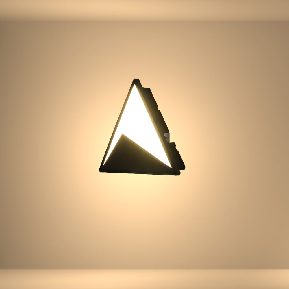 Pyraid Light Pyramid Modern Plastic LED Outdoor Wall Light 15W Cool White | TEKLED
