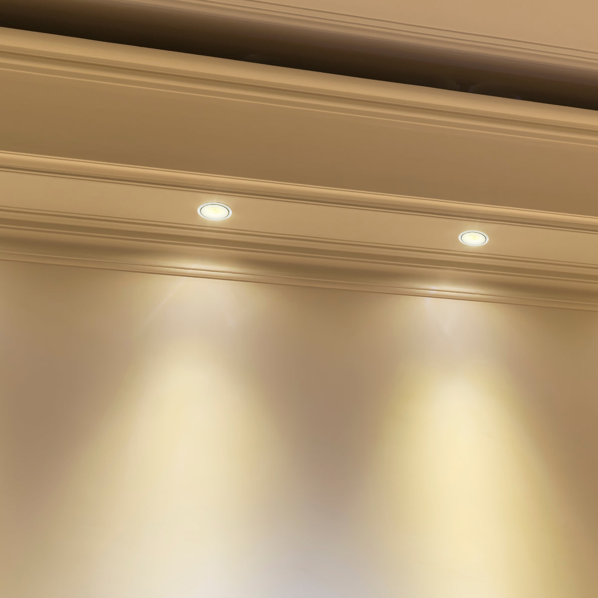 Large Bezel GU10 Fixed Downlight - Cove Lighting Effect with Dual-Bezel Design 143-04045 in play