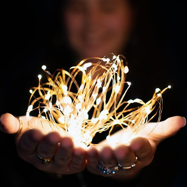 Close up of use of Mensa 2 Sets of Micro-LED 100 LEDs 10m with Battery Pack & USB Cable Warm WhiteÃ‚Â¬Ã¢â‚¬Â LED String Fairy Light